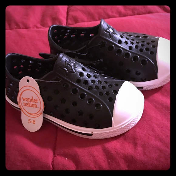 wonder nation Other - 3/$10 NWT Kids waterproof shoes